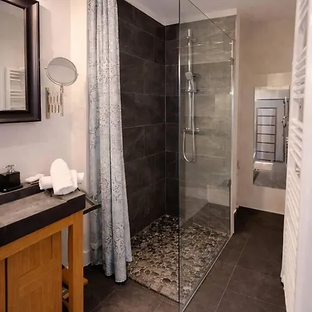 Appartement світла з 5 спальними місцями, за 7хв до всіх пляжів круазет Cannes